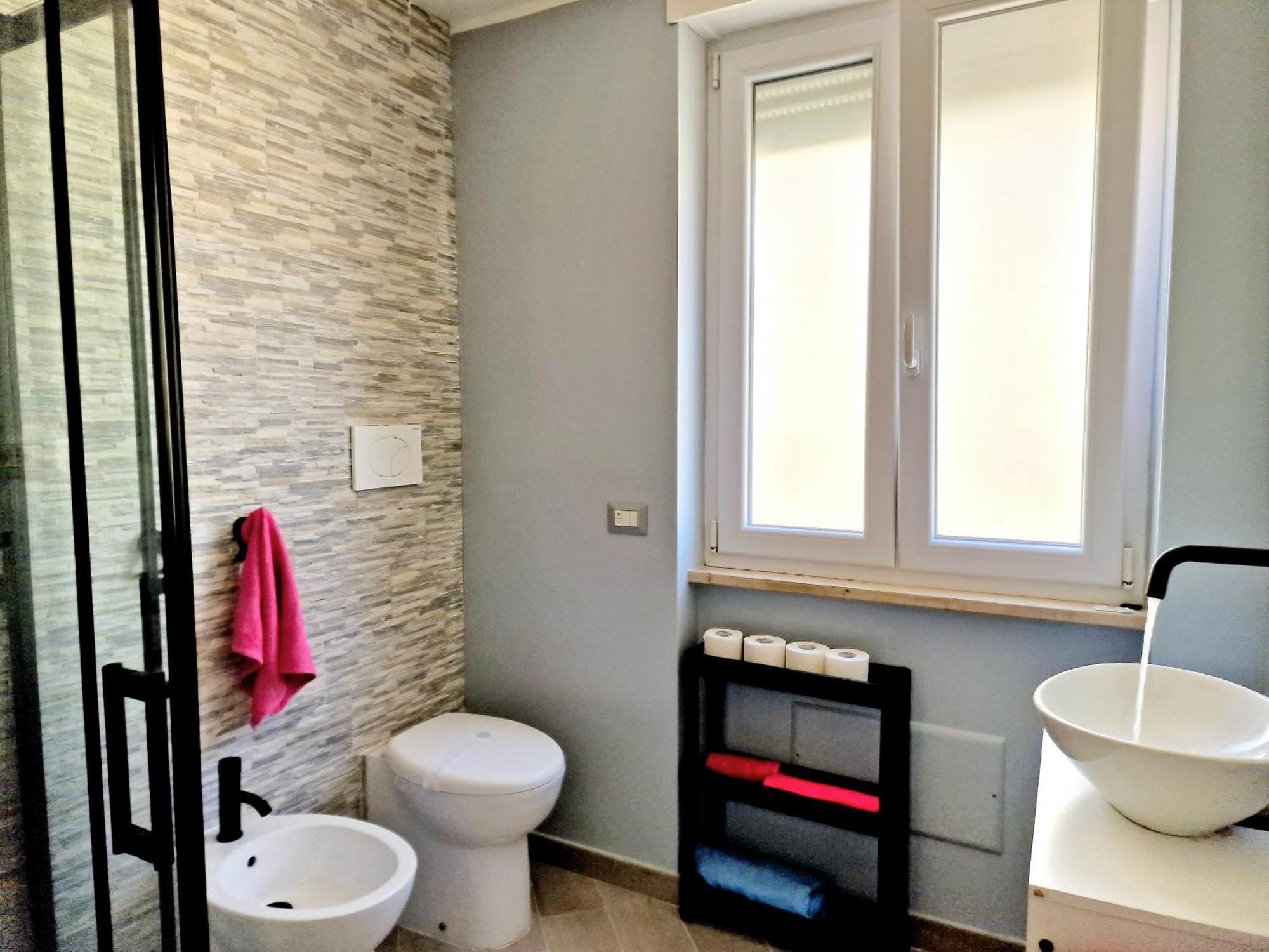 Tower Apartments تيراتشينا المظهر الخارجي الصورة
