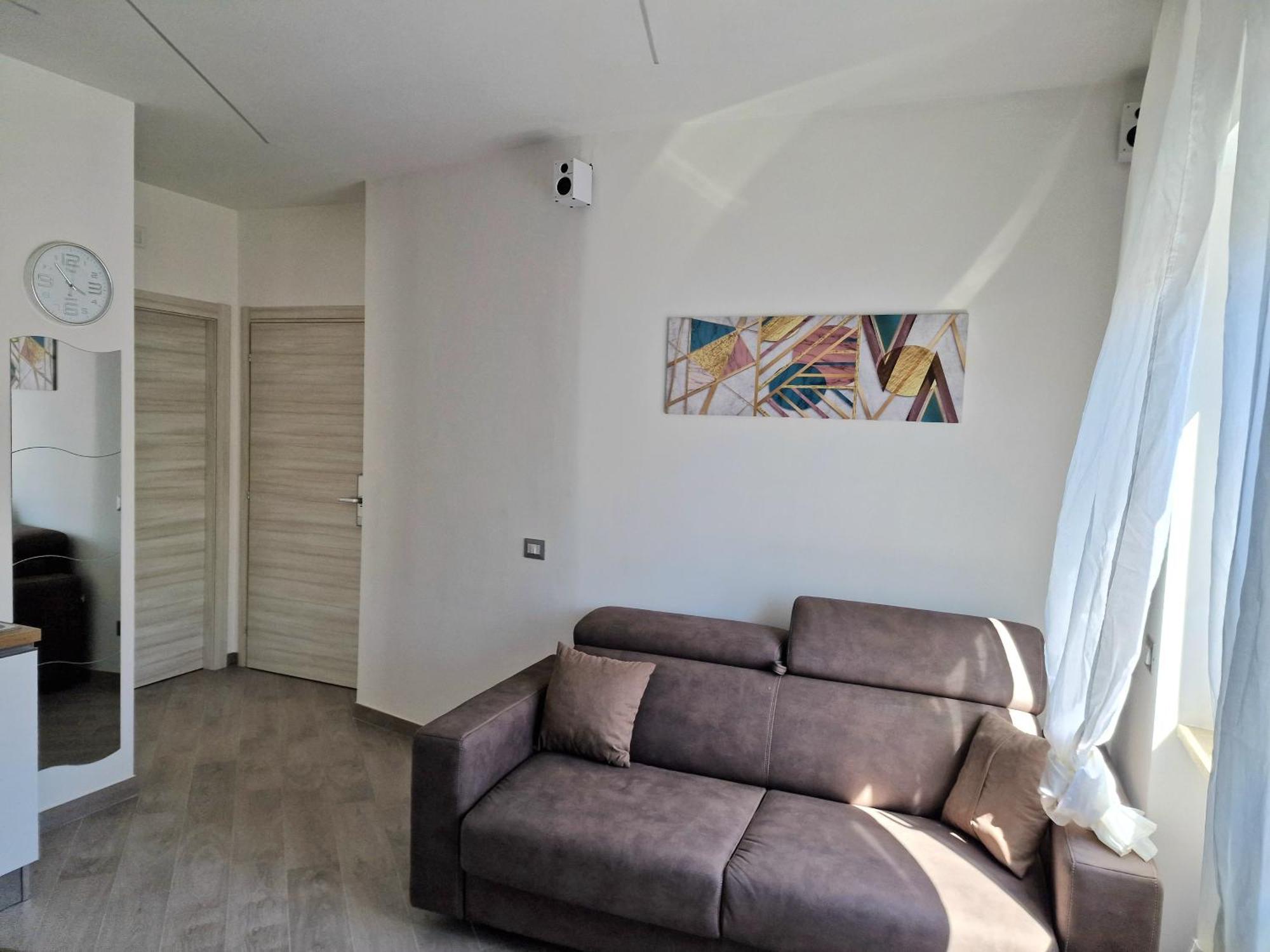 Tower Apartments تيراتشينا المظهر الخارجي الصورة