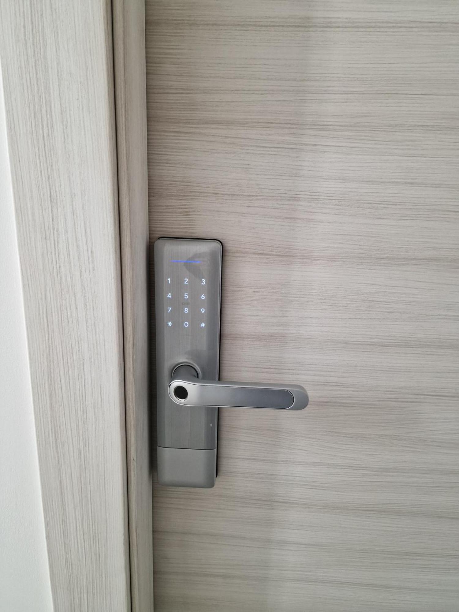 Tower Apartments تيراتشينا المظهر الخارجي الصورة